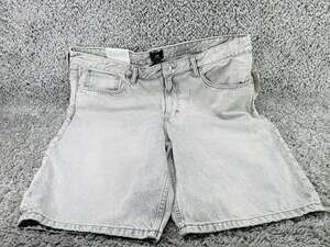 H&M Men’s Relaxed Fit Knee Length Jean Shorts Size 38 Light Grey Color New